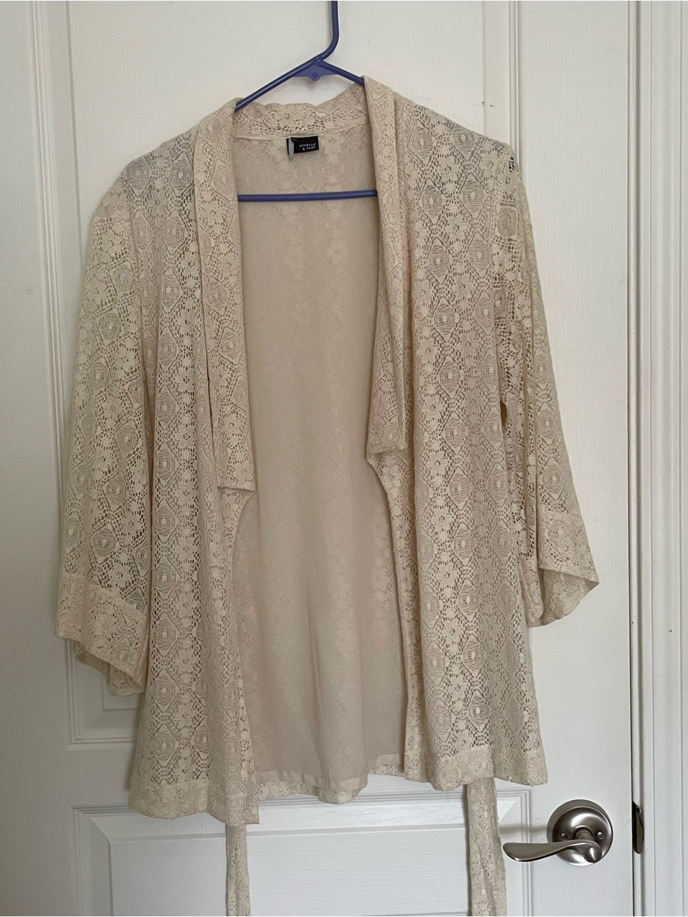 Sparkle & Fade Cream Crochet Lace Topper